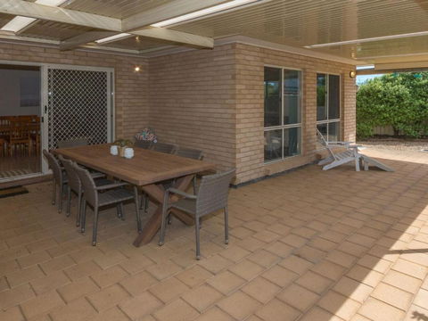 Beachside At Normanville 7 Ronald Street - Hervey Bay Accommodation 5