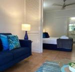 Palm Villas in Port 7 - Tourism Hervey Bay