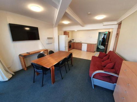 20 Lakeview Plaza - Hervey Bay Accommodation 1