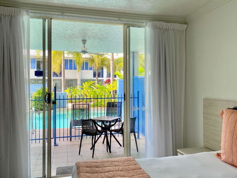 Lagoons Studio Swim Out With Heated Pool - Tourism Hervey Bay 1