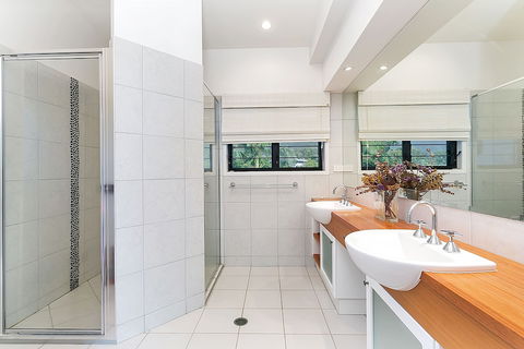 Beachcomber Holiday House - Hervey Bay Accommodation 4