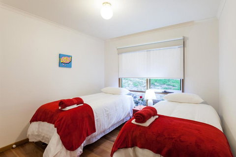 Healesville Selfie Self Contained House - Hervey Bay Accommodation 2