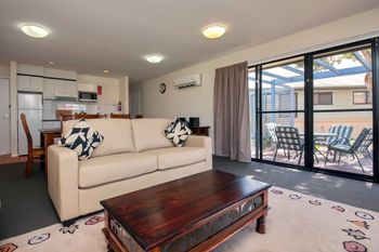 Villa 101 Horizons Golf Club - Hervey Bay Accommodation 1