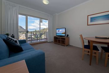 Barrington 709 / 35 45 Shoal Bay Road - Hervey Bay Accommodation 5