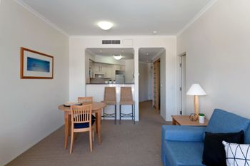 Barrington 709 / 35 45 Shoal Bay Road - Hervey Bay Accommodation 2