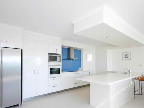 R & W Noosa Holidays 2 25 Allambi Rise - Hervey Bay Accommodation 2