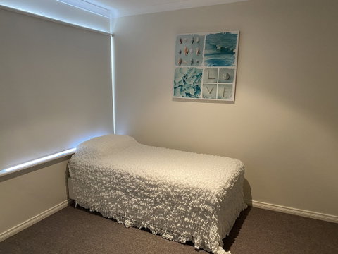 Seaview Apartment - Hervey Bay Accommodation 2