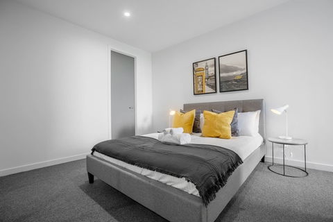 Designer 2 Bedroom Apartment In Parkville - Hervey Bay Accommodation 6