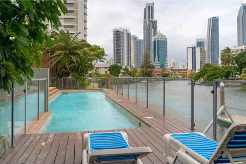 Affordable Unit Minutes To The Heart Of Surfers Paradise - Tourism Hervey Bay 2
