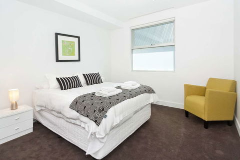 Apartment On Broadway - Hervey Bay Accommodation 3