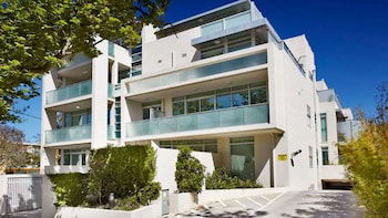 Apartment On Broadway - Hervey Bay Accommodation 5