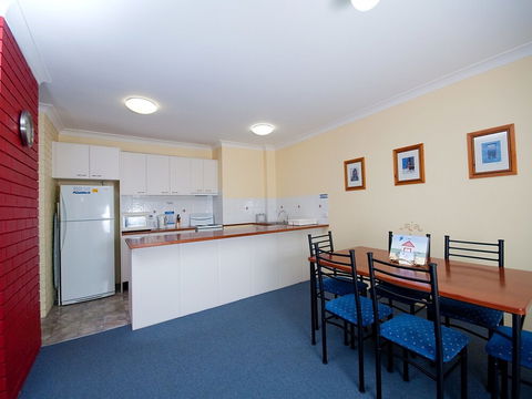 Maeva Lodge Unit 4 / 14 Gretel Close - Hervey Bay Accommodation 4