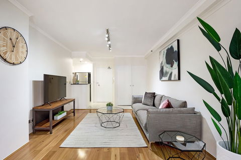 Modern 1 Bdrm In Vibrant Darlinghurst - PEL - Hervey Bay Accommodation 0