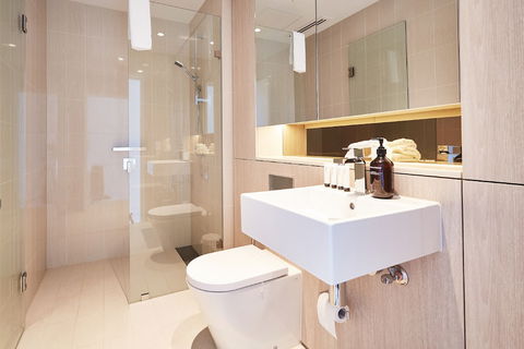 Urban Rest - The Infinity - Hervey Bay Accommodation 4