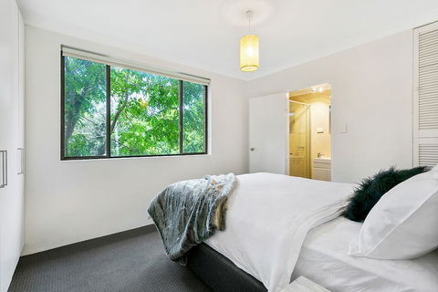 Bondi Bliss Lamrock - Hervey Bay Accommodation 1