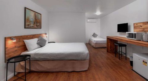 Econo Lodge Lilydale - Hervey Bay Accommodation 5