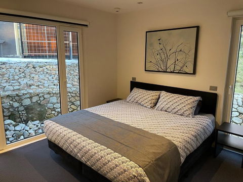 Ropers Apartments - Hervey Bay Accommodation 3