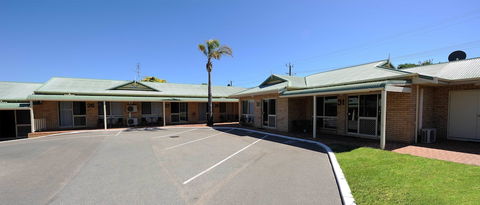 Abrolhos Reef Lodge - Hervey Bay Accommodation 4