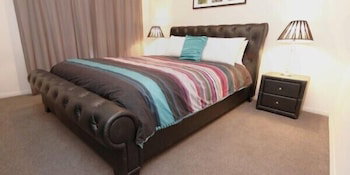 Casavino Luxury Villas - Hervey Bay Accommodation 3