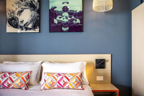 Nightcap At Monash Hotel - Hervey Bay Accommodation 5