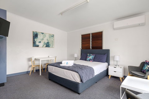 Tin Can Bay's Sleepy Lagoon Motel - Hervey Bay Accommodation 4