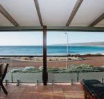 Canal Rocks Beachfront Apartments - Hervey Bay Accommodation