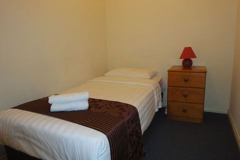 Moonee Valley Views Apartments - Tourism Hervey Bay 4