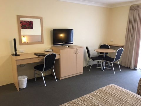 Maclin Lodge Motel - Hervey Bay Accommodation 6