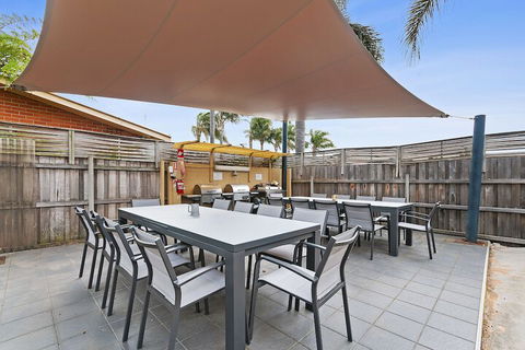Allambi Holiday Apartments - Tourism Hervey Bay 2