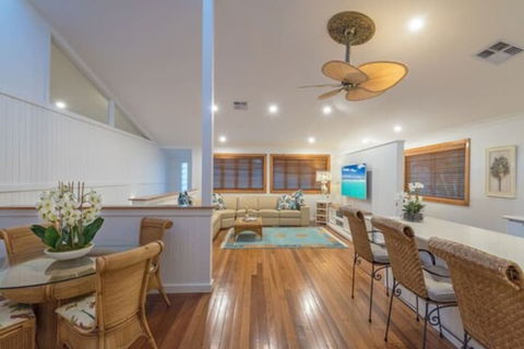 Noosa Outrigger Beach Resort - Tourism Hervey Bay 4