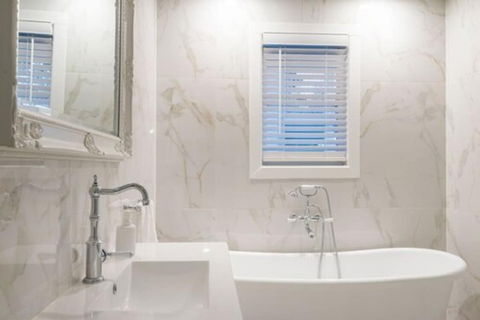 Noosa Outrigger Beach Resort - Tourism Hervey Bay 6