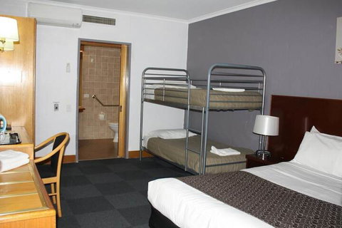 The Capital Airport Motel - Hervey Bay Accommodation 2
