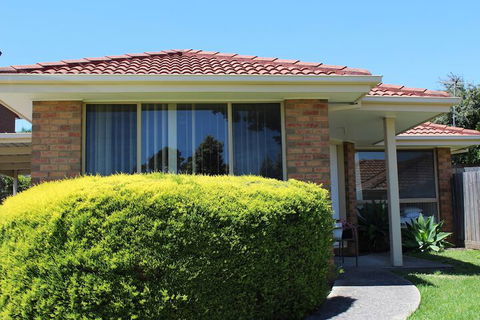 Australian Home Away At Doncaster Andersons Creek 2 - Hervey Bay Accommodation 1
