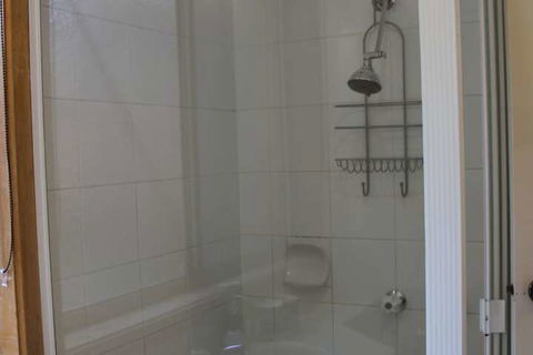 Australian Home Away At Doncaster Andersons Creek 2 - Hervey Bay Accommodation 6