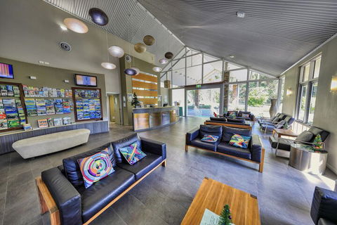 Paradise Palms - Hervey Bay Accommodation 7