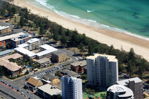 Pacific Regis Apartments - Hervey Bay Accommodation 0
