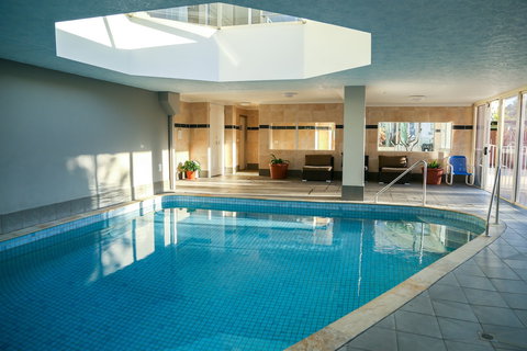 Pacific Regis Apartments - Hervey Bay Accommodation 4