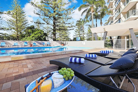 Pacific Regis Apartments - Hervey Bay Accommodation 5