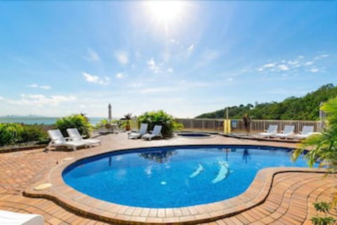 The Hill Apartments - Hervey Bay Accommodation 2