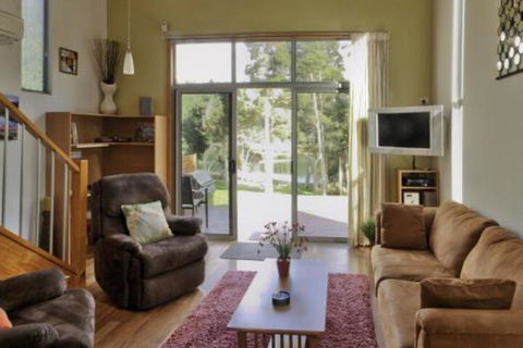Ulverstone River Retreat - Hervey Bay Accommodation 6