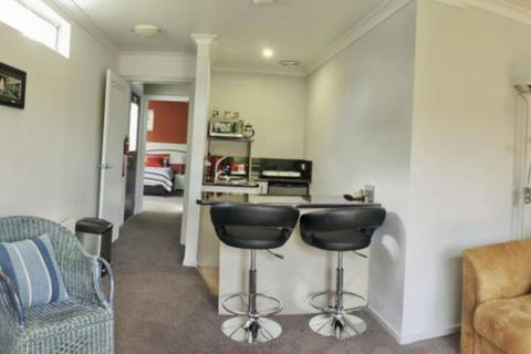 Ulverstone River Retreat - Hervey Bay Accommodation 4