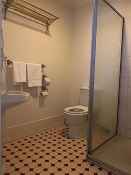 Bright Velo - Hervey Bay Accommodation 5