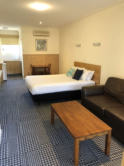 Bright Avenue Motor Inn - Hervey Bay Accommodation 5