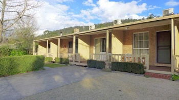 Bright Avenue Motor Inn - Hervey Bay Accommodation 1