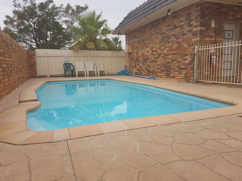 Acacia Motel Griffith - Hervey Bay Accommodation 0