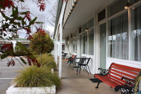 Hi Way Motor Inn - Hervey Bay Accommodation 0