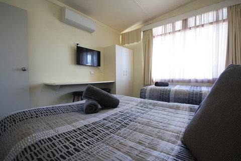 Hi Way Motor Inn - Hervey Bay Accommodation 7