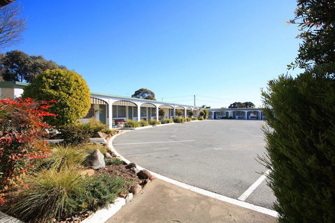 Hi Way Motor Inn - Hervey Bay Accommodation 2