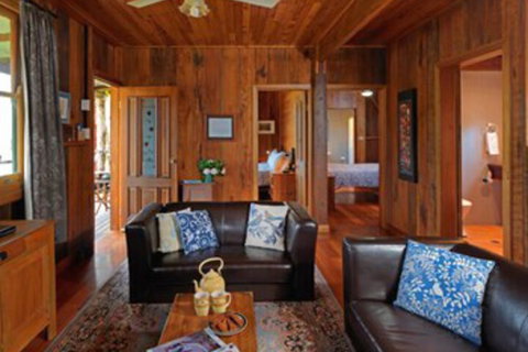 Cedar Creek Cottages - Tourism Hervey Bay 7