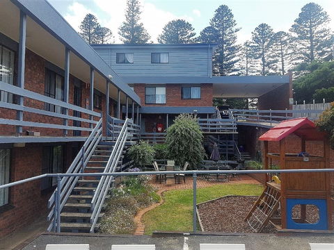 Mahogany Motel - Hervey Bay Accommodation 1